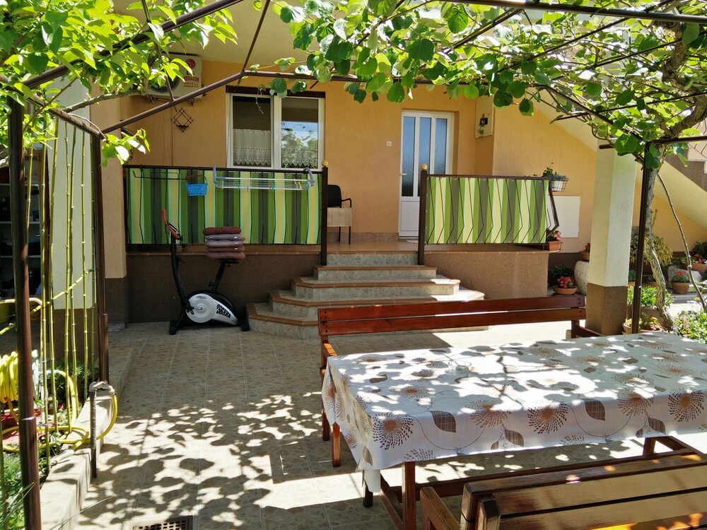 Apartments Palma In Rovinj Hotel Rates Reviews On Orbitz