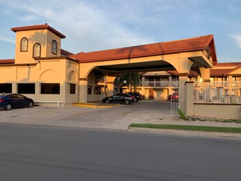 Hotel McAllen Airport South