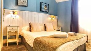 Premium bedding, individually decorated, individually furnished, desk
