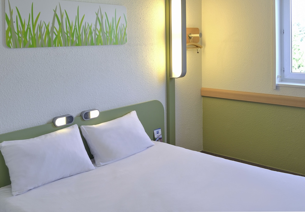 Room, ibis budget Airport Marseille Provence