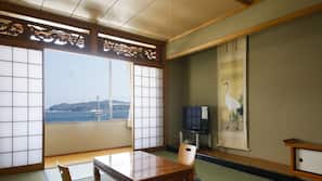 In-room safe, desk, free cots/infant beds, free rollaway beds