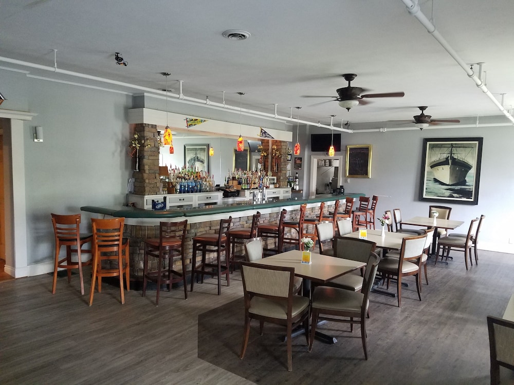 The Hotel Conneaut in Conneaut Lake, PA Expedia