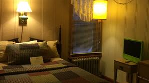 Iron/ironing board, free WiFi