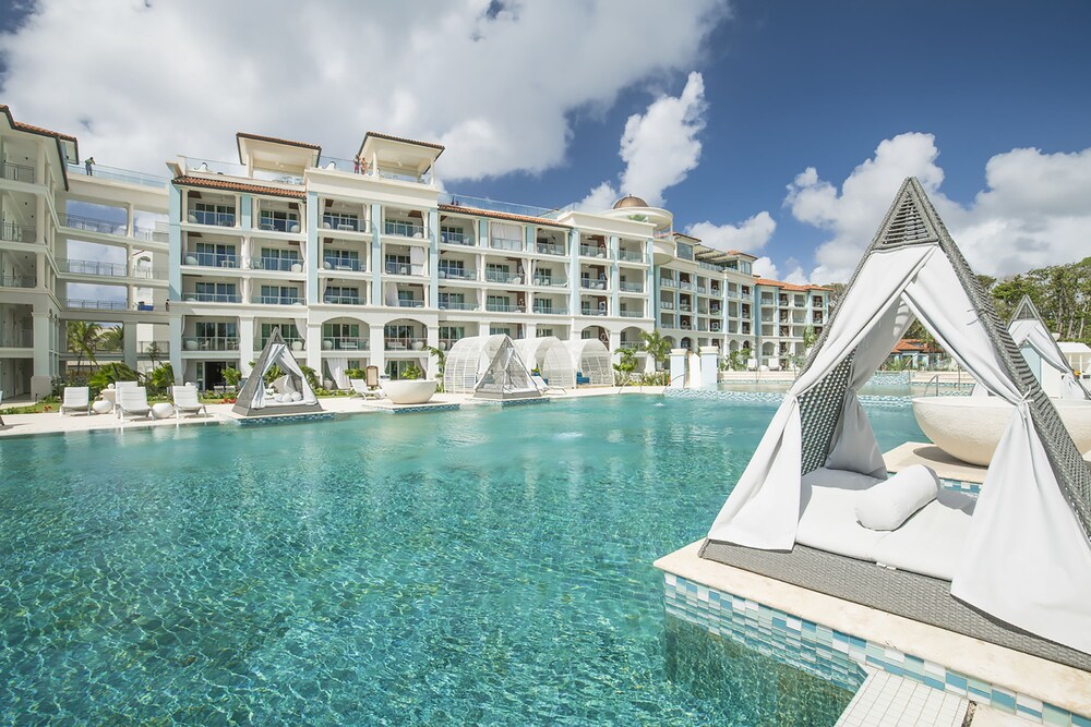 sandals couples resort