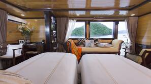 1 chambre, minibar, coffre-forts dans les chambres