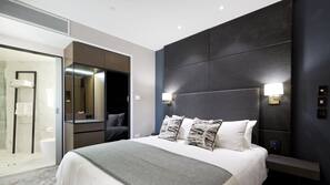 In-room safe, desk, laptop workspace, iron/ironing board