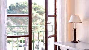 Coffre-forts dans les chambres, Wi-Fi gratuit