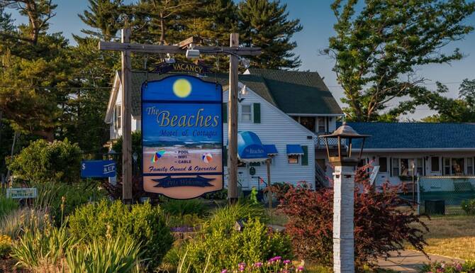 The Beaches Motel And Cottages In Ogunquit Wells Me Expedia