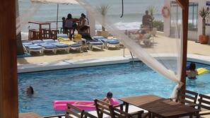 Piscina al aire libre