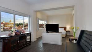 Minibar, in-room safe, desk, blackout drapes