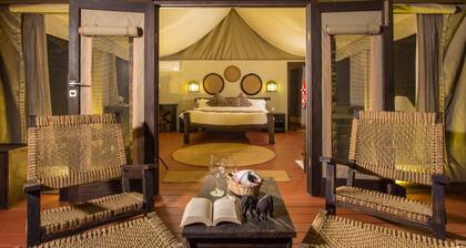 Jagatpur Lodge - Chitwan National Park