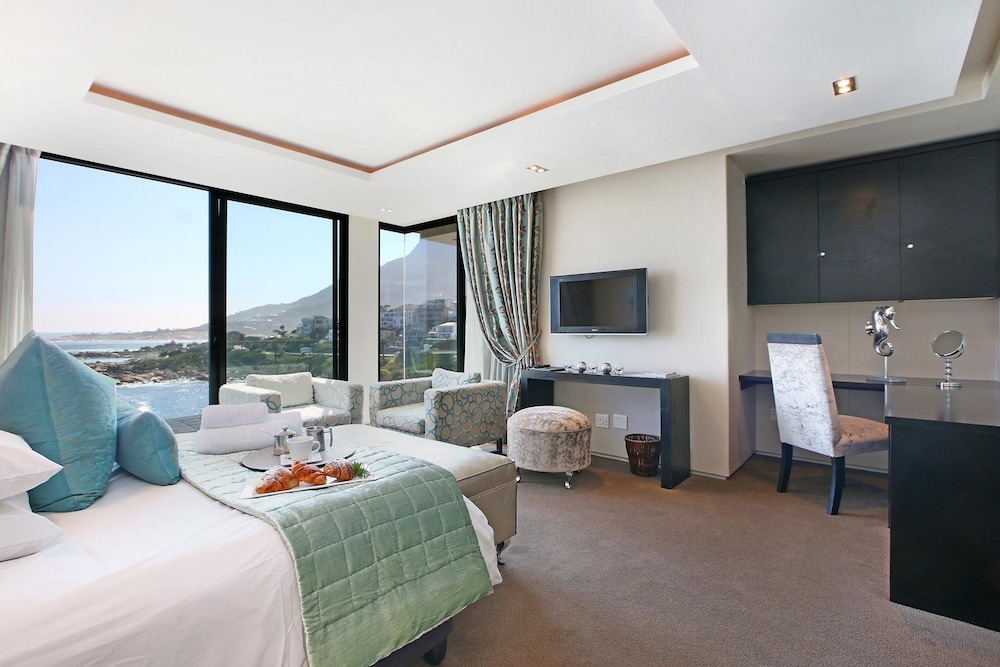 Photo - Azamare Guest House