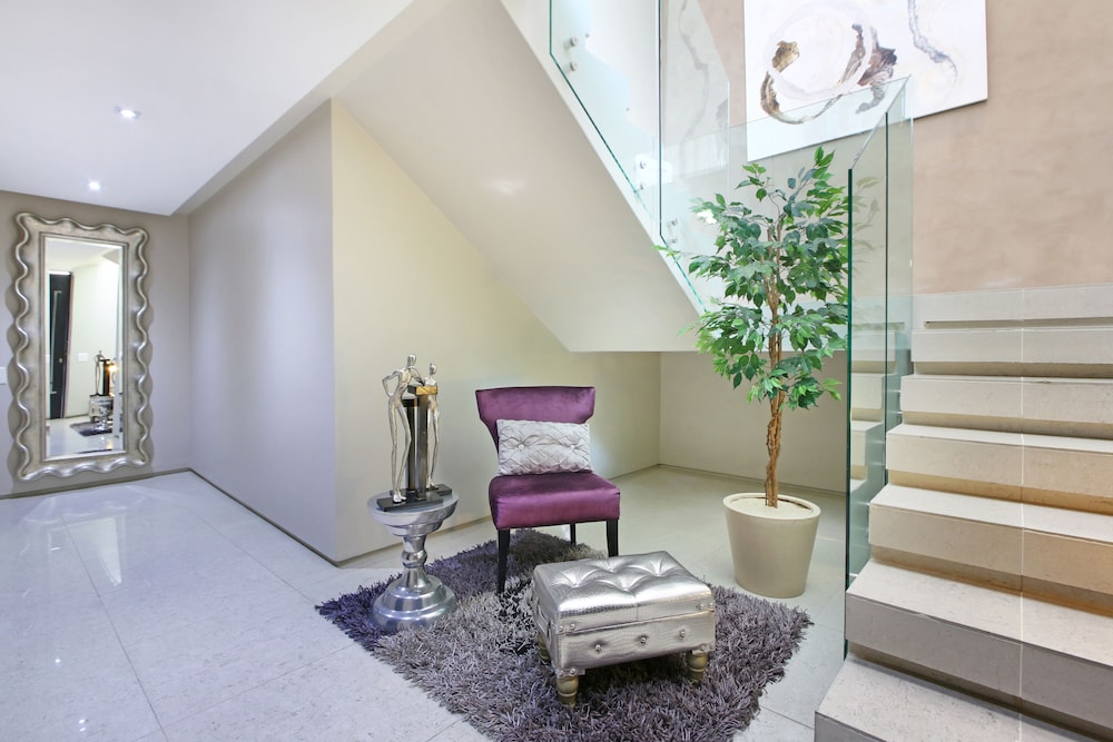 Photo - Azamare Guest House