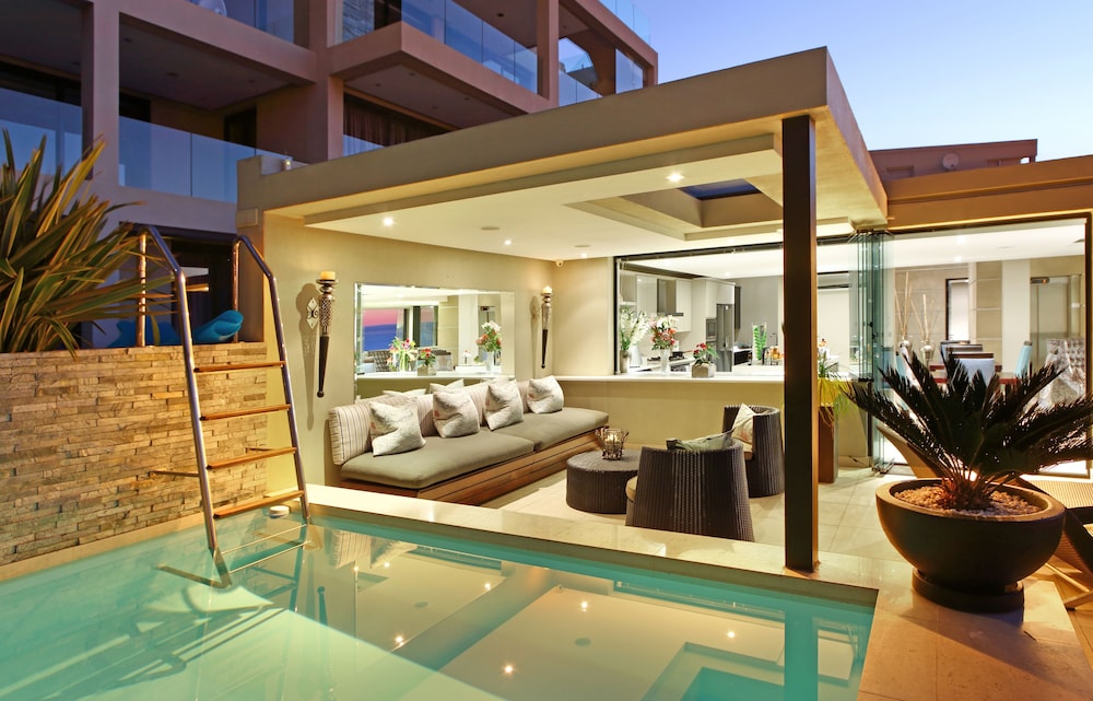 Photo - Azamare Guest House