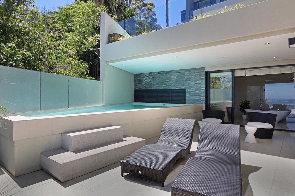 Photo - Azamare Guest House