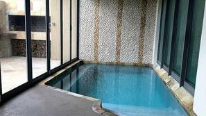 Piscine couverte