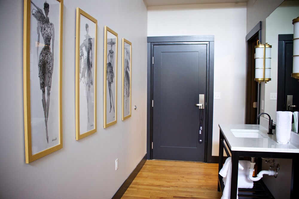 Hotel Grinnell in Marshalltown Best Rates & Deals on Orbitz