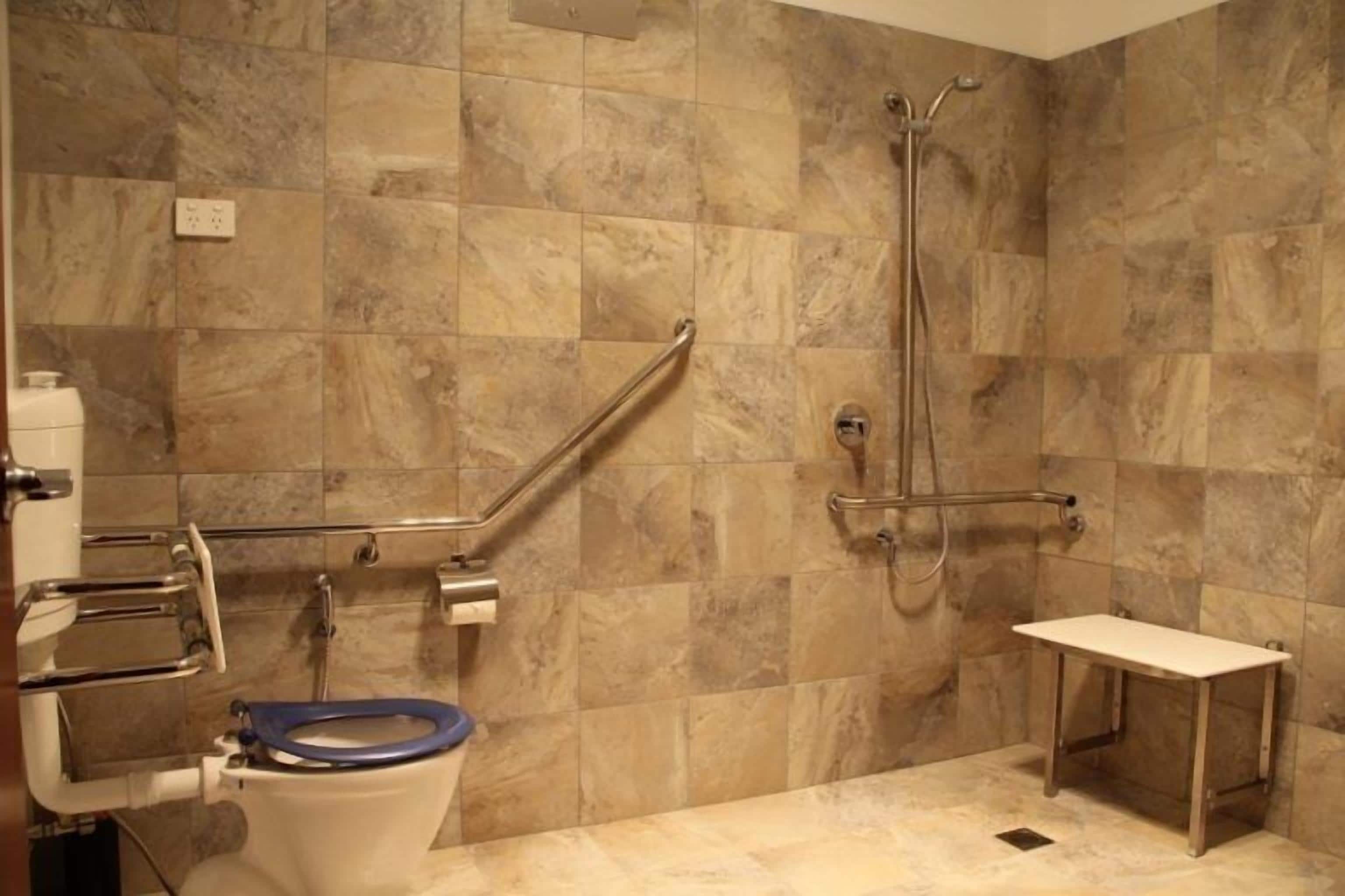 Tweeters Country Getaway