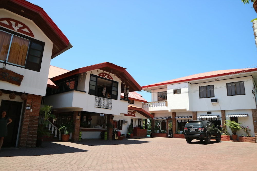 Isla Bonita Beach Resort In San Juan Hotel Rates Reviews On Orbitz Isla Bonita Beach Resort 3 0 Out Of 5 Exterior Detail Featured Image