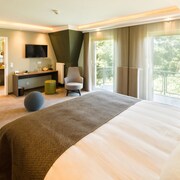 𝗧𝗢𝗣 𝟭𝟬 𝗛𝗼𝘁𝗲𝗹𝘀 𝗶𝗻 Neuwerk 2019 Expedia India