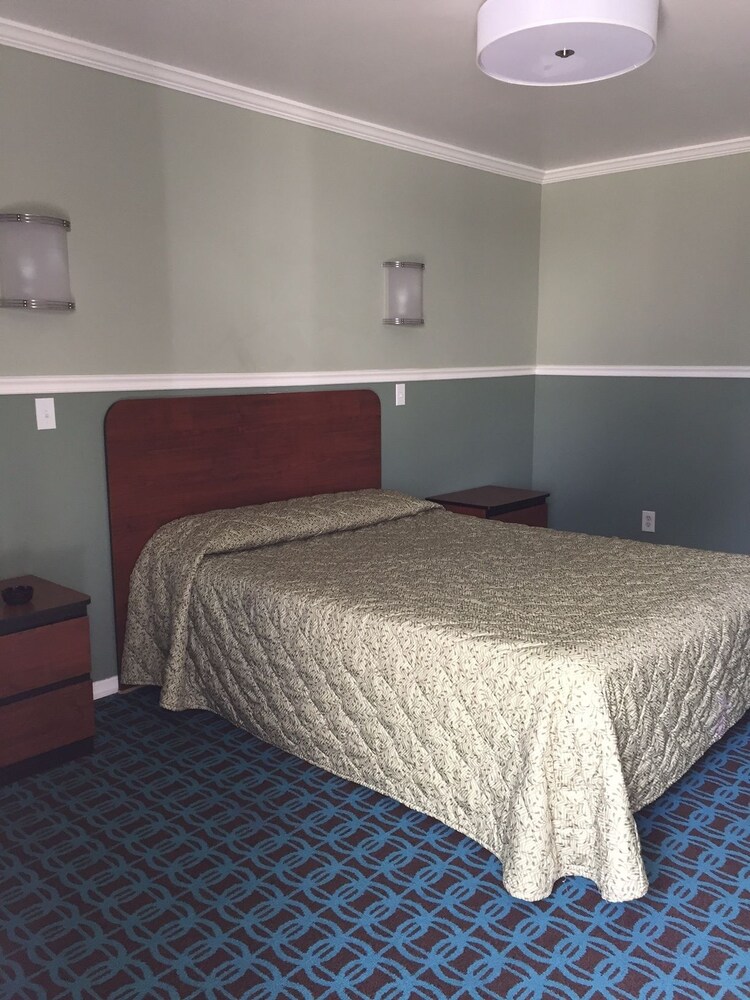 Shirley Motel in Shirley Best Rates & Deals on Orbitz