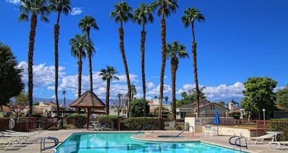 4 Seasons at Desert Breezes