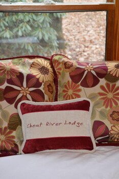 Cheat River Lodge And Cabins Deals Reviews Elkins Usa Wotif