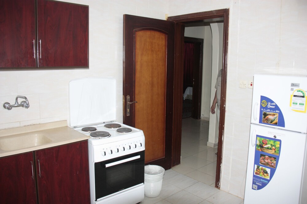 Foto - Al Eairy Apartments - Makkah 8