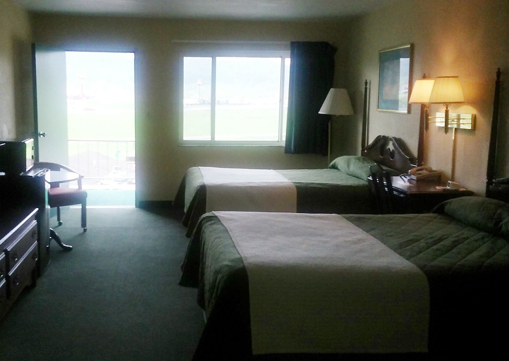 Sutton Lane Motel 2018 Room Prices 59 Deals Reviews Expedia Sutton Lane Motel 2 0 Out Of 5 Parking Featured Image Guestroom