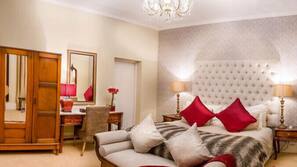 Premium bedding, Select Comfort beds, desk, free rollaway beds