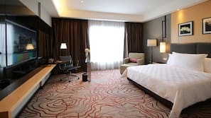In-room safe, desk, iron/ironing board, free WiFi