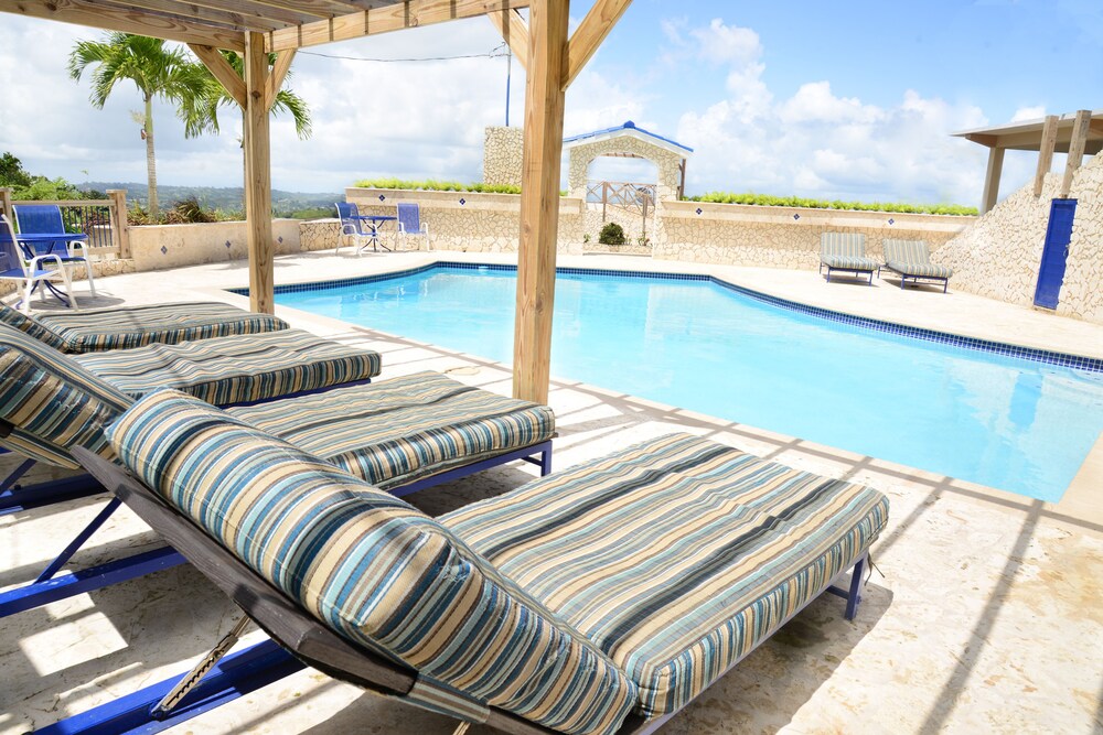 Hacienda Margarita in Barranquitas Best Rates & Deals on Orbitz