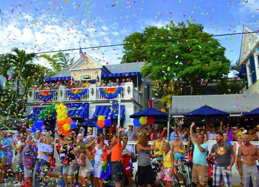 Gay friendly key west