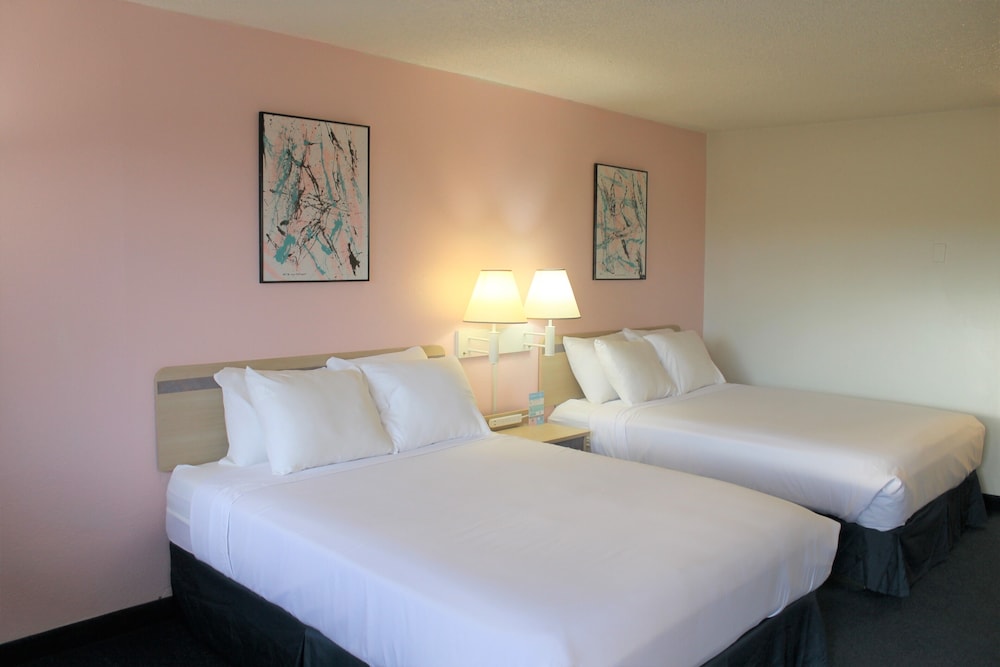 Lulu Silver City In Silver City Hotel Rates Reviews On Orbitz