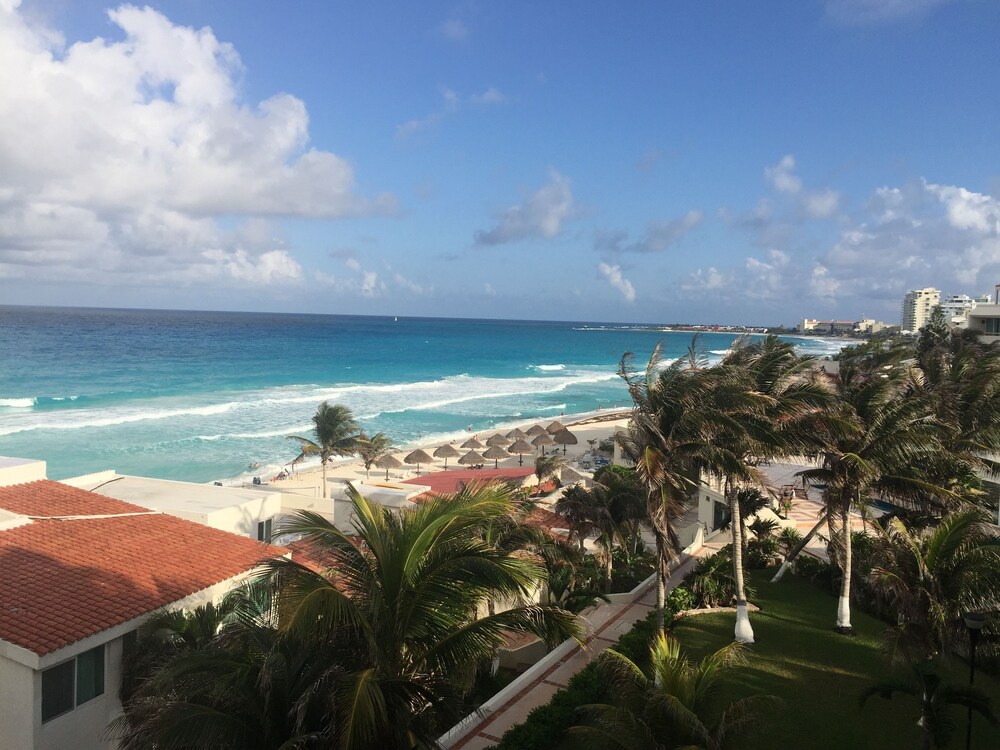 rodero by solymar beachfront