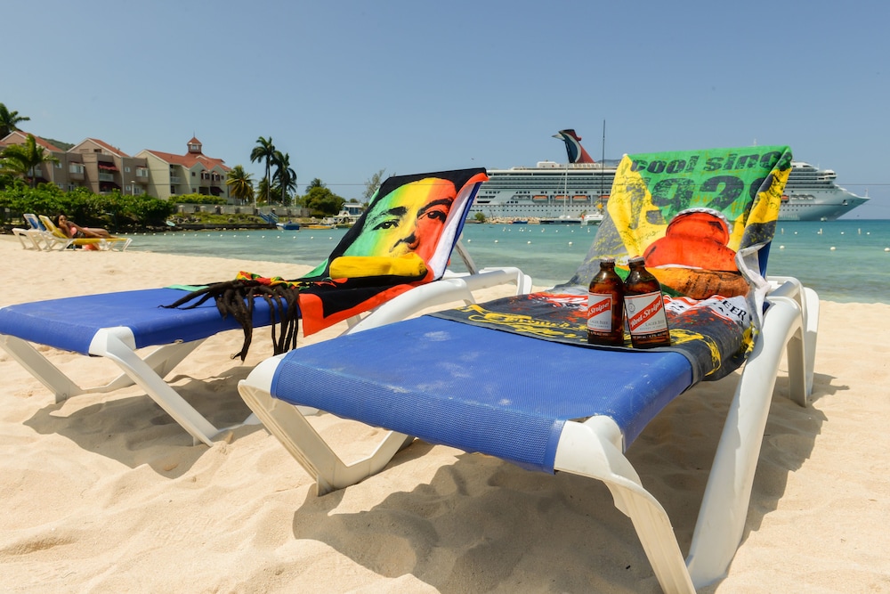 Sandcastles Deluxe Beach Resort In Ocho Rios Hotel Rates Reviews Sandcastles Deluxe Beach Resort In Ocho Rios Hotel Rates Reviews On Orbitz