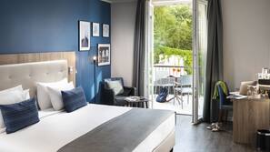 Minibar, Zimmersafe, Schreibtisch, kostenlose Babybetten
