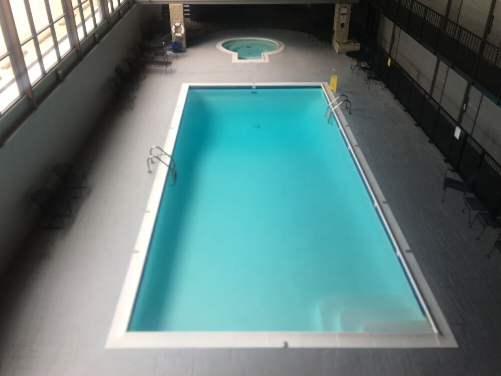 Lake Norfork Inn in Henderson Best Rates & Deals on Orbitz