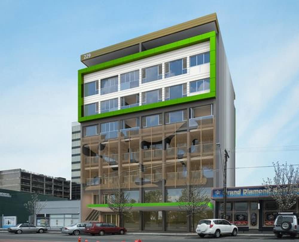 City Edge Dandenong Apartment Hotel