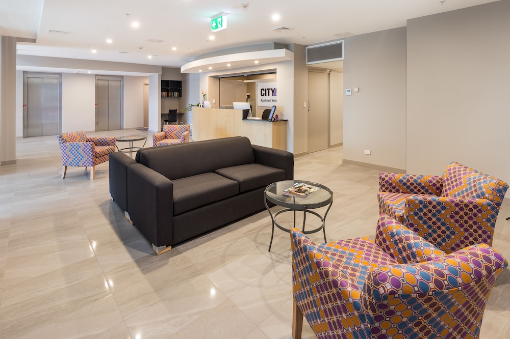 City Edge Dandenong Apartment Hotel