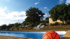 Piscina all'aperto