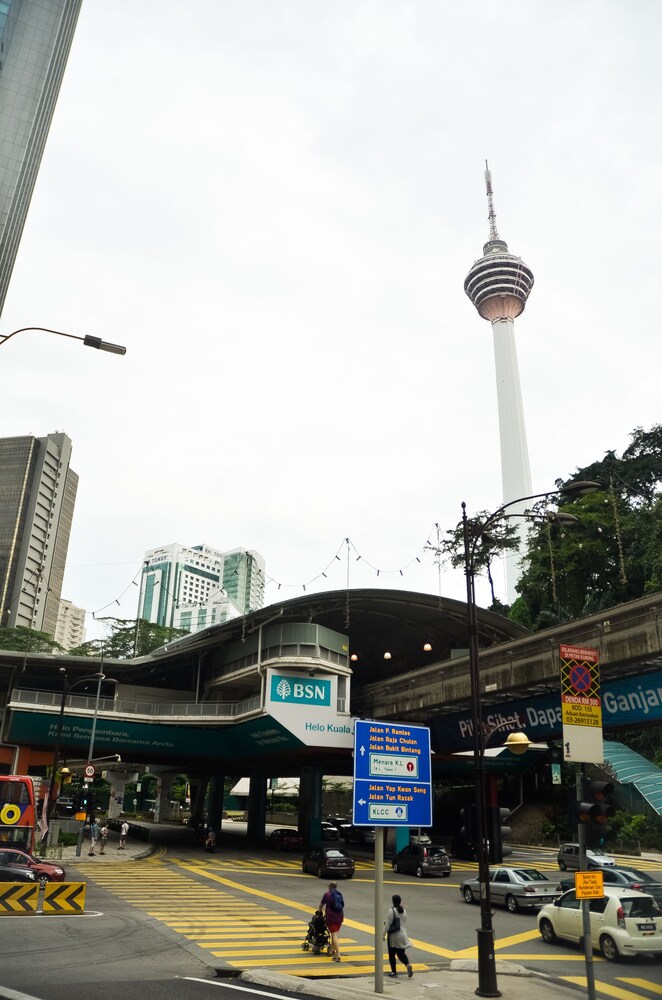Pine Luxury at Platinum Suite KLCC in Kuala Lumpur  Hotel Rates 
