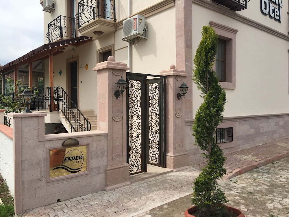 ender hotel 2018 pictures reviews prices deals expedia ca