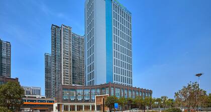 Holiday Inn Express Luoyang Yichuan, an IHG Hotel