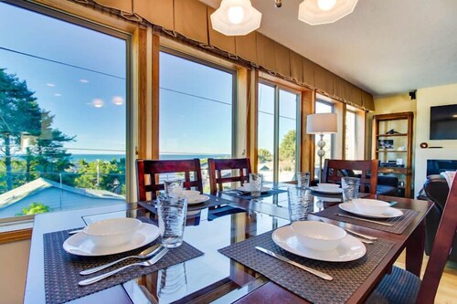 Wecoma Beach 3 Br Home By Redawning In Lincoln City