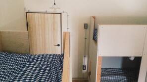 Premium bedding, in-room safe, individually decorated