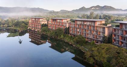 Atta Lakeside Resort Suite