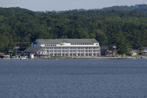 Great Place to stay Dunes Waterfront Resort near Mears 