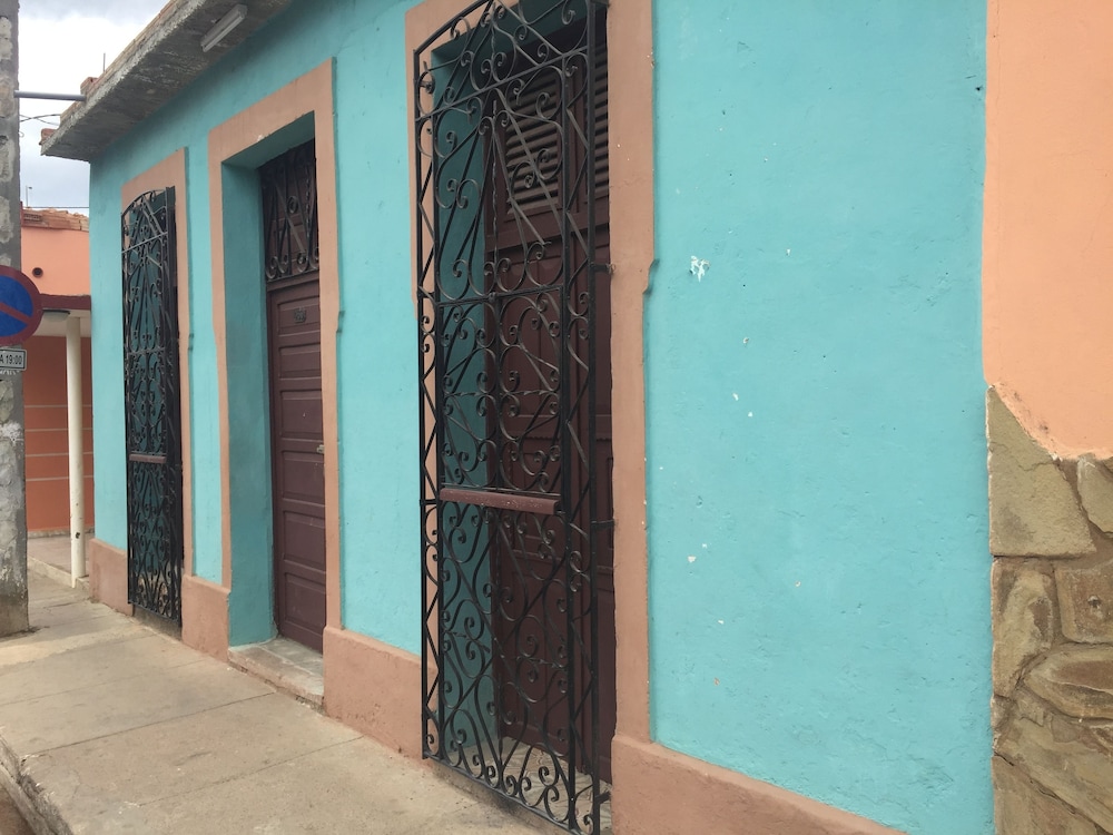 Casa Black and White in Sancti Spiritus, Cuba