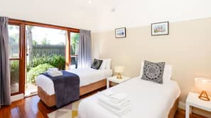 2 bedrooms, premium bedding, iron/ironing board, free cots/infant beds
